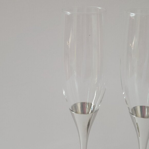 Bowring Elegant Crystal Champagne Flutes With Silver Stem & Rhinestone Base - Picture 7 of 9